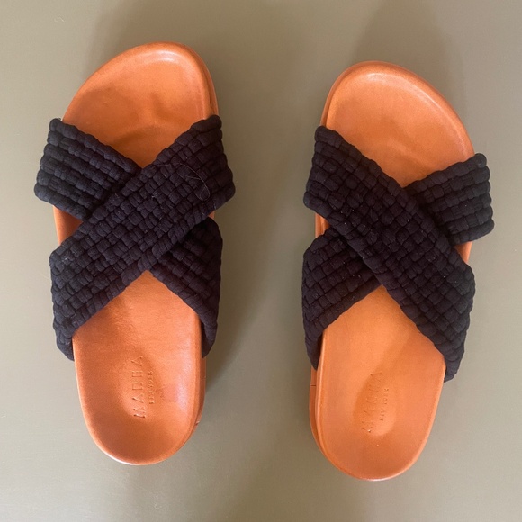 ❌ SOLD ❌  Crossover Wave Sandals *Handmade* *NWOT* - Picture 4 of 14